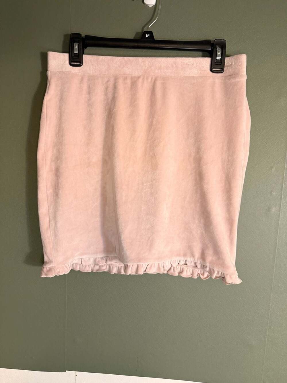 Altar'd State Pink Velour Ruffle Hem Mini Skirt Size L DZ20A617 Soft Coquette